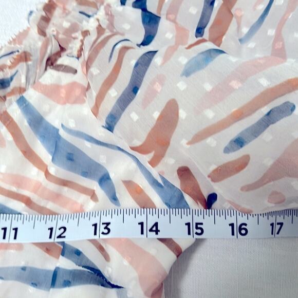 Saylor Teryn Smocked Printed Boho Puff Sleeve V Neck Crop Top Size S - Picture 5 of 10